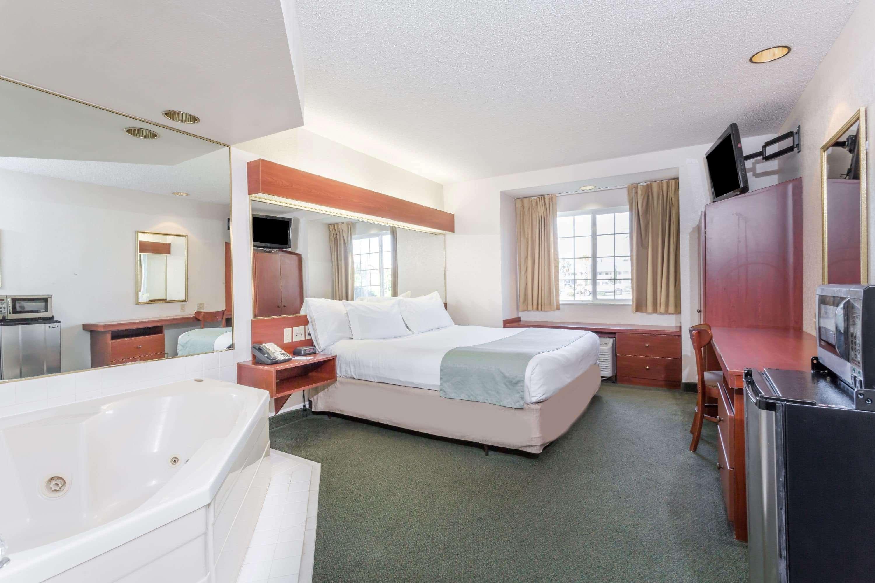 Microtel Inn & Suites Marianna Zewnętrze zdjęcie