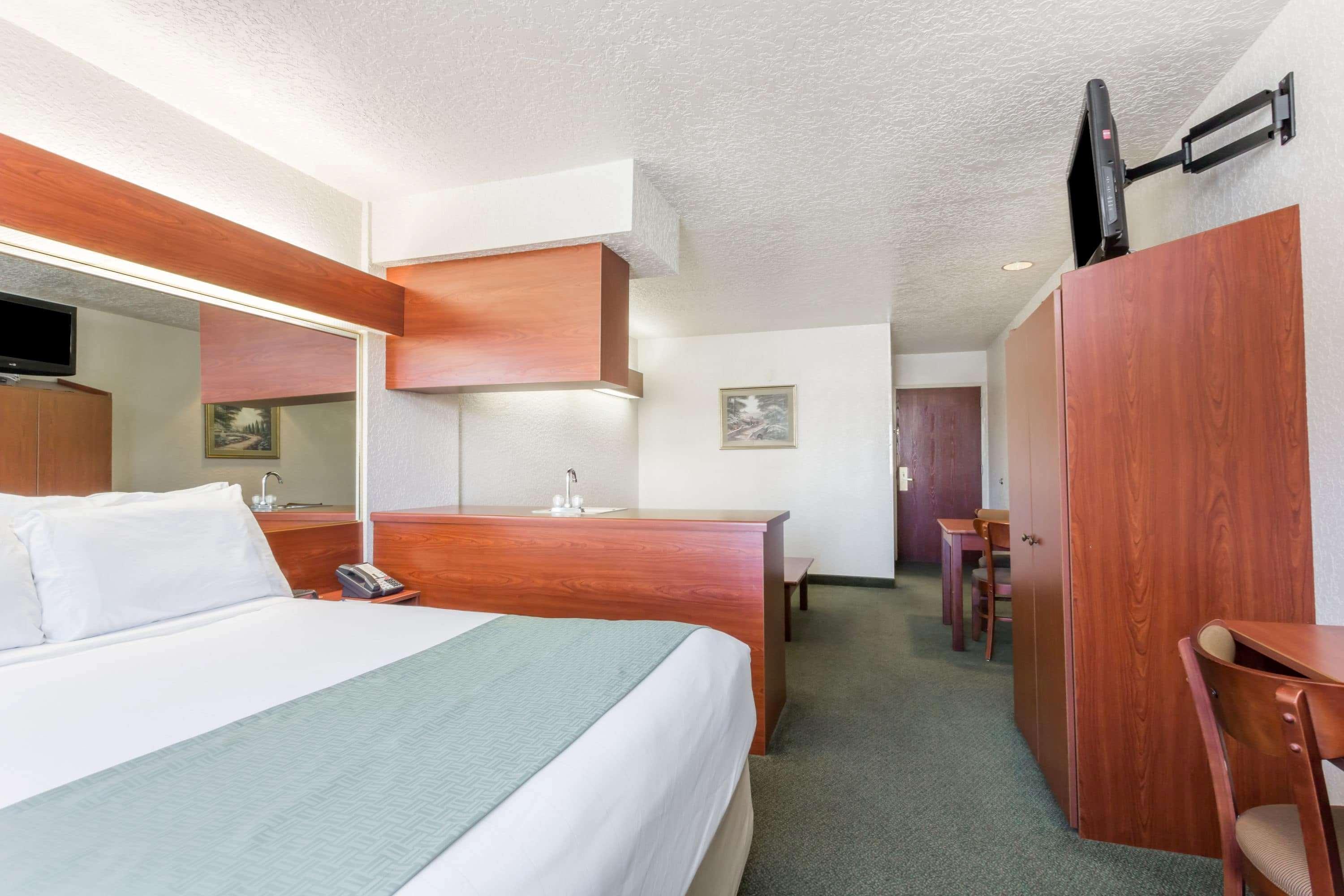 Microtel Inn & Suites Marianna Zewnętrze zdjęcie
